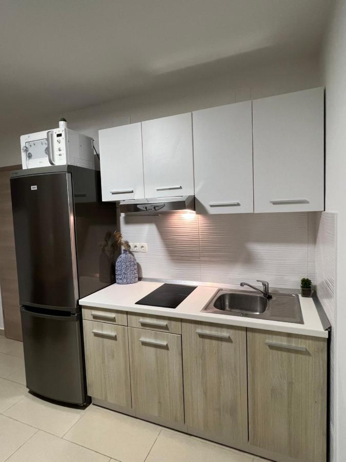 Apartmani Pernjak Mandre Esterno foto